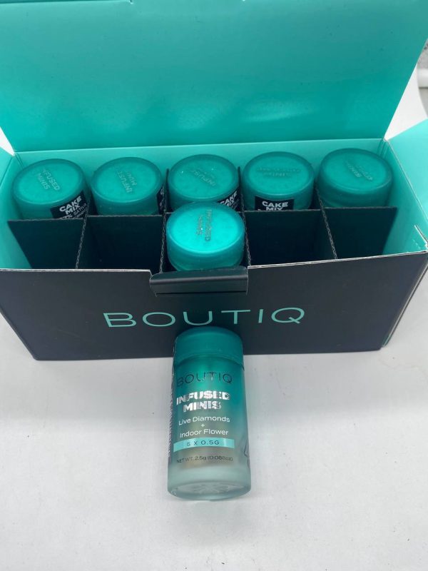 Boutiq Pre Roll Infused Minis | Live Resin + Indoor Flowers Boutiq