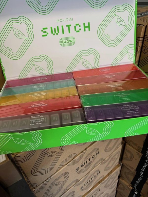 Boutiq Switch V4 Glow Disposable, Liquid Live Diamonds Boutiq